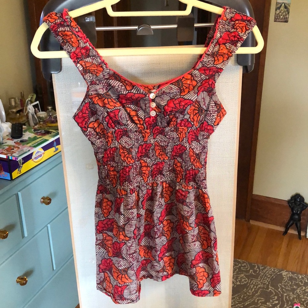 Flirty top